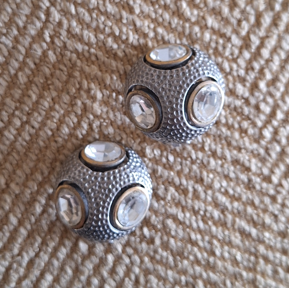 Vintage Clip on Earrings